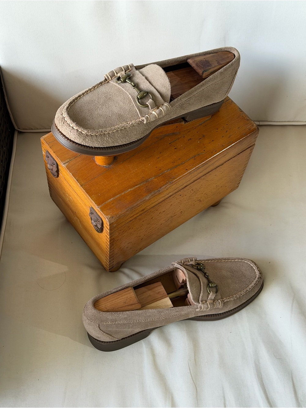 NWOT G.H. Bass Weejuns Taupe Suede Horsebit Loafers | Men’s Size 8.5